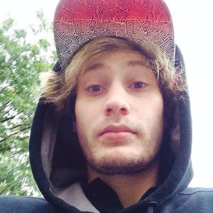 Meet your Posher, Reese