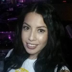 Meet your Posher, Yolanda