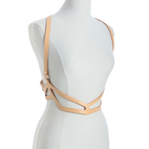 Fleet Ilya Leather Racerback Harness Belt, Nude - Picture 2 of 4