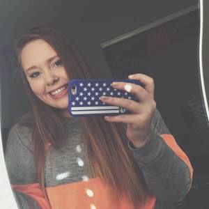 Meet your Posher, Hannah