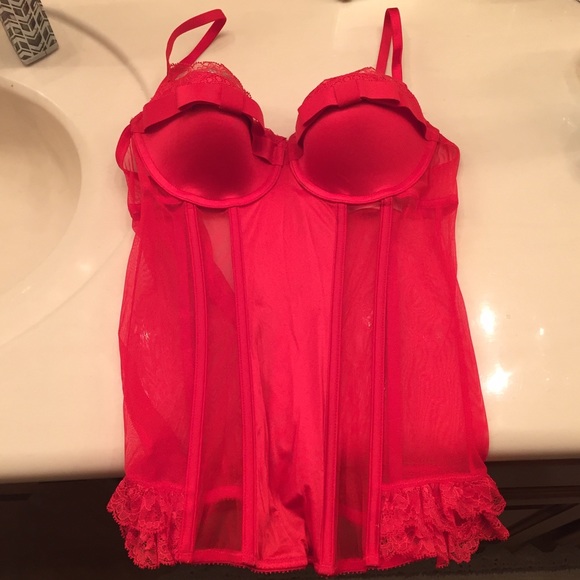 NWOT Victoria's Secret red corset