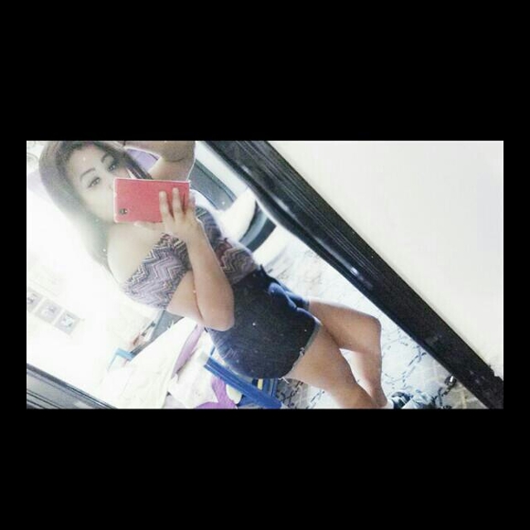 Meet your Posher, Yesenia