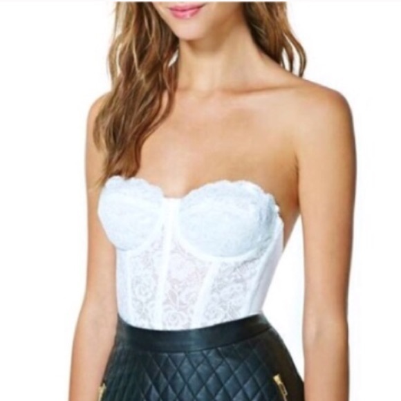 Corset Other - WHITE CORSET BRALETTE SZ 32C NEW