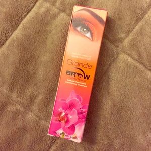 Grande Brow Conditioning Treatment