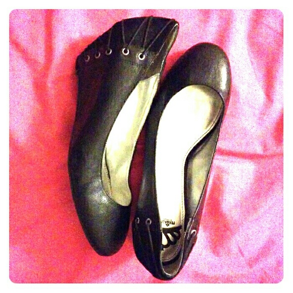 Fergie Shoes - Black Wedges