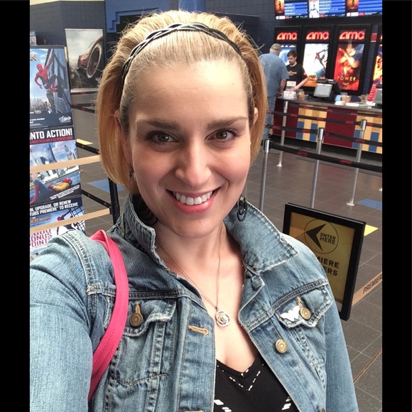 🎉Posh Ambassador🎉     🎉Shop With Confidence🎉 - Picture 2 of 2