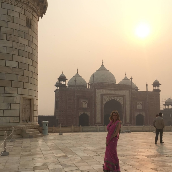 Meet your Posher, Dayna - Picture 1 of 1