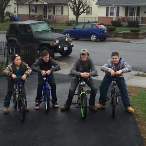 Meet your Posher, Tommy