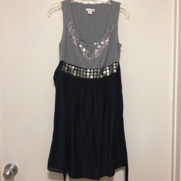 Xhiliration XS Dress - Picture 1 of 2
