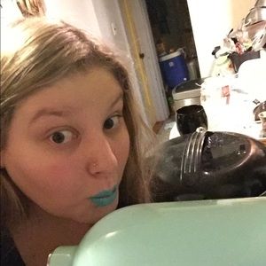 Meet your Posher, Shelby