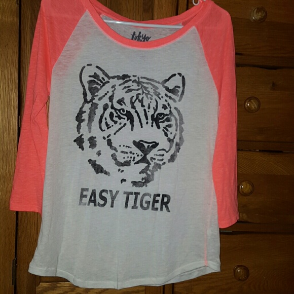 OFFERS!!! :) Casual tee