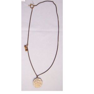 ISO or ID This Necklace Please