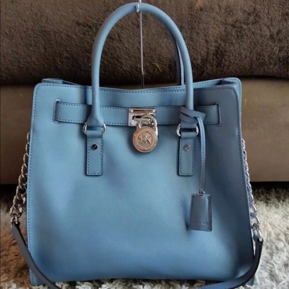 Michael Kors Handbags - ✨MICHEAL KORS HAMILTON✨ONLY TODAY🎉 $160.00