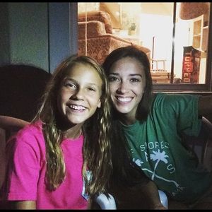 Meet your Posher, Alyssa