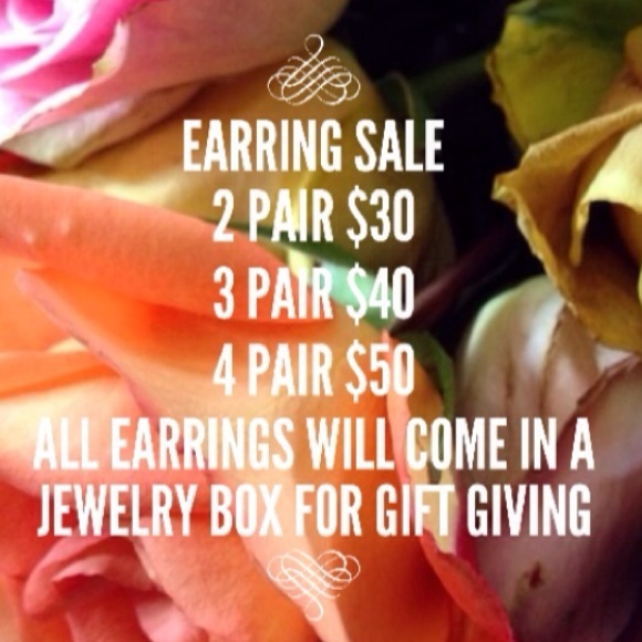 Jewelry - Earring Sale