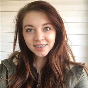 Meet your Posher, Julia