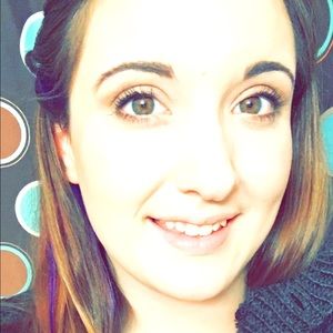 Meet your Posher, Erika