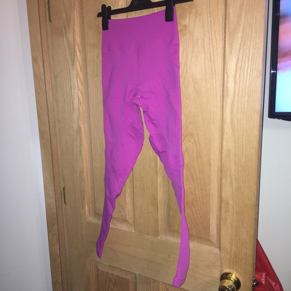 Lululemon zone in pant size 6