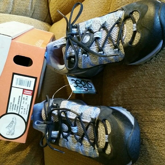 Merrell hiking shoes