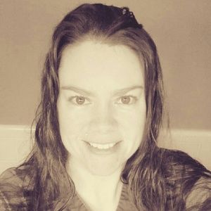 Meet your Posher, Stacy