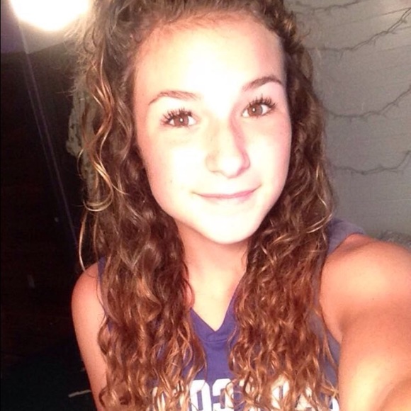 Meet your Posher, Alyson - Picture 1 of 1