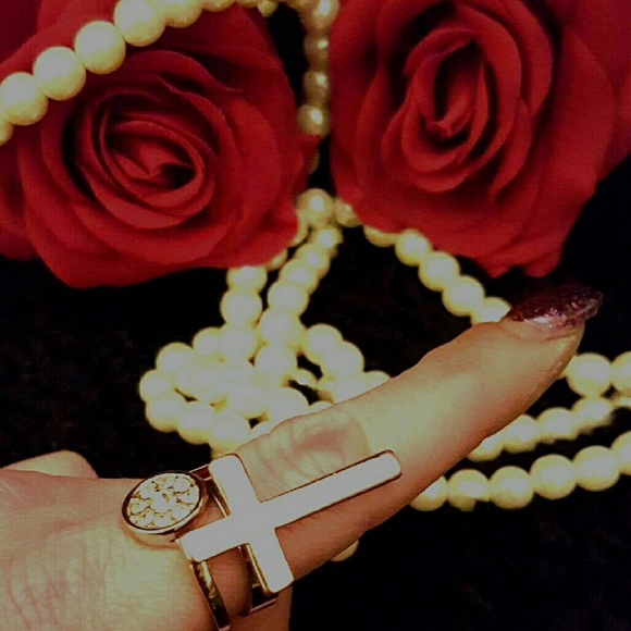 Rings - Picture 2 of 2