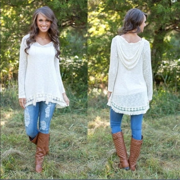 Women hooded long sleeve top