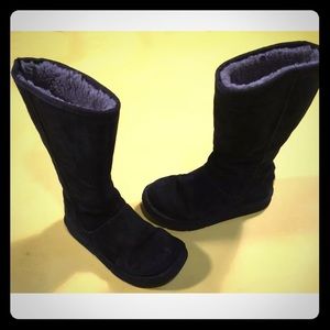 Black Zip Up Knightsbridge Uggs