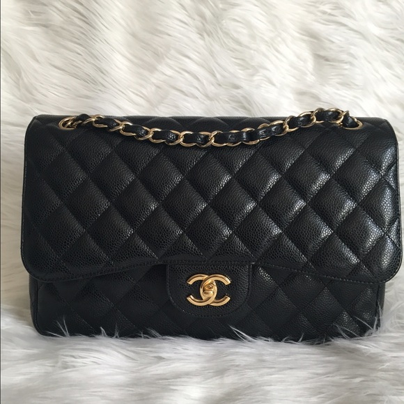 SOLD OUT Chanel caviar Jumbo double flap