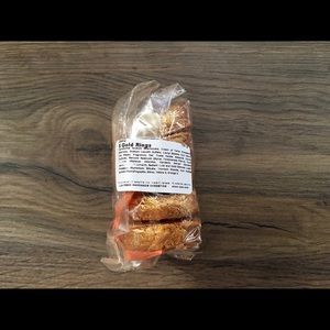 LUSH 5 Gold Rings Bubble Bar