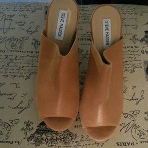 Steve Madden heels