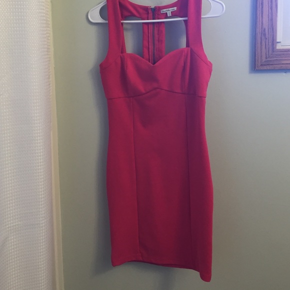 NWOT CORAL DRESS! Fits 2-4