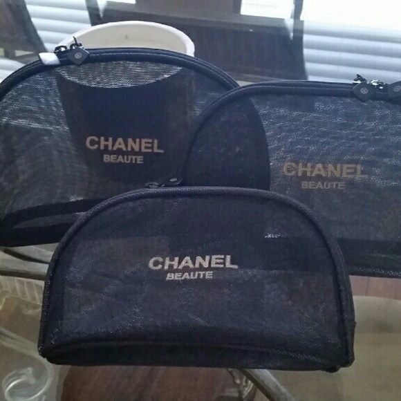 Chanel Makeup Hp Set Of 3 Mesh Bags Cases Poshmark