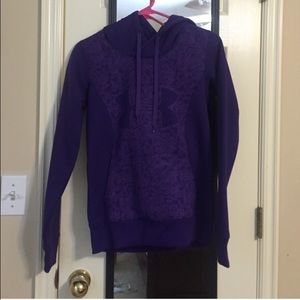 Never worn under armor hoodie