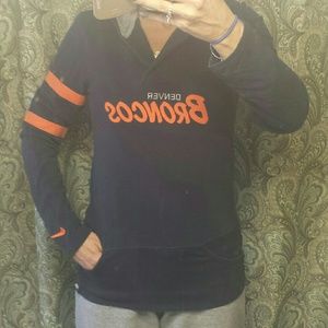 Denver Broncos Hooded Shirt WH pockets