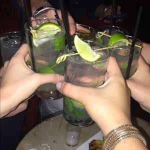 Meet your Posher, Liz