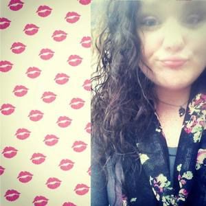 Meet your Posher, Kaylan