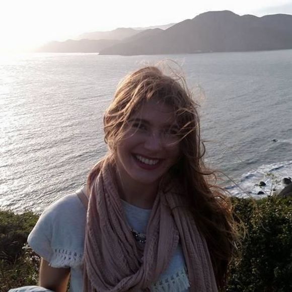 Meet your Posher, Cecily