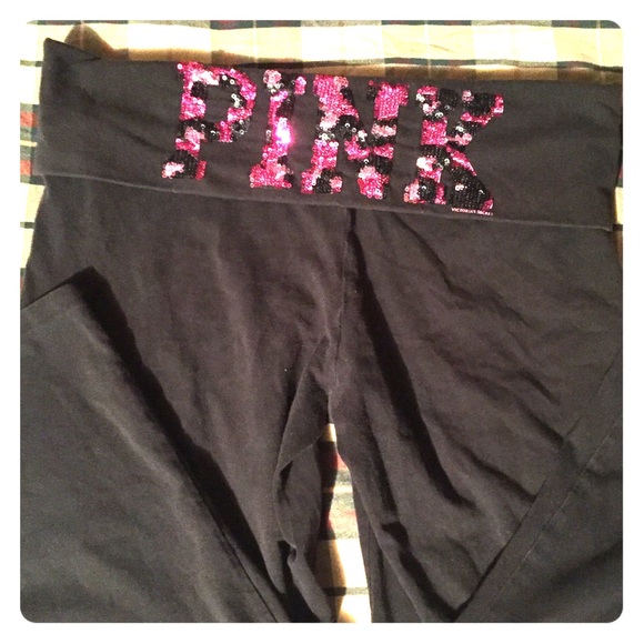 PINK Victoria's Secret Pants - PINK Victoria's Secret capri yogas
