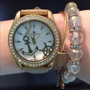 Tavan tan and gold anchor watch