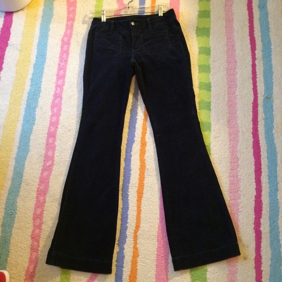 Super soft GAP flare corduroys- EUC
