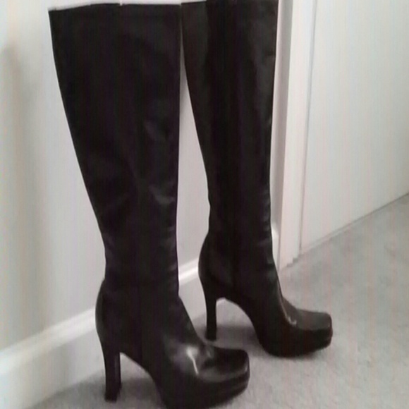 Nine West Black boots sz.6.5