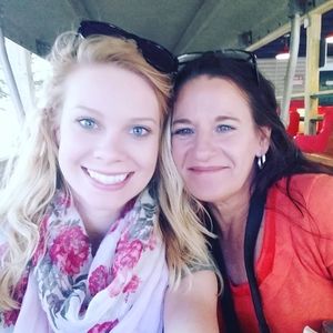 Meet your Posher, Carrie