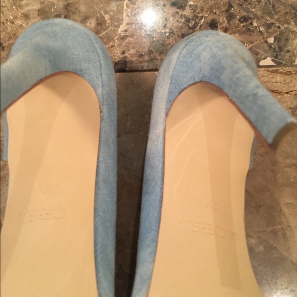 Joe's Jeans Denim Ollie Pumps - Picture 4 of 4