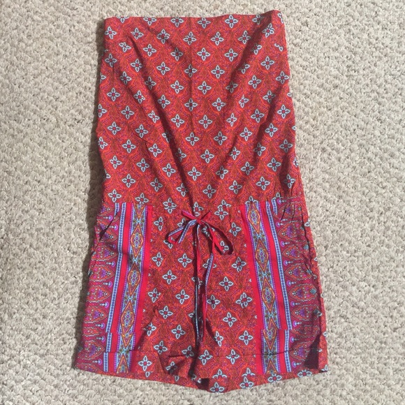 Romper - Picture 1 of 3