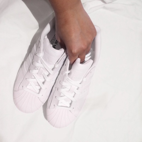 adidas all-white superstars