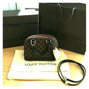 Louis Vuitton Alma BB Damier