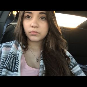 Meet your Posher, Bailey