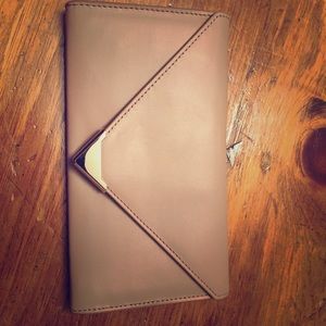 Tan Wallet