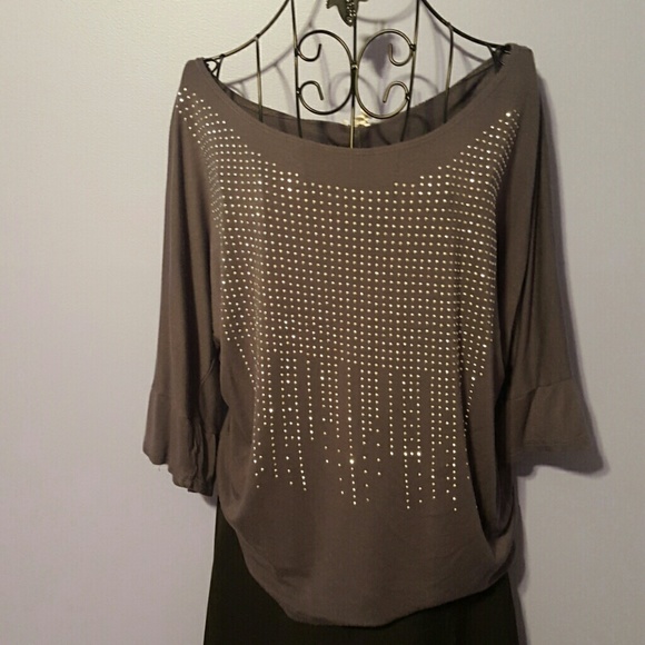 Bleeker & McDougal Tops - Gray sparkle top